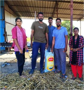 Selling vermicompost to ELP students